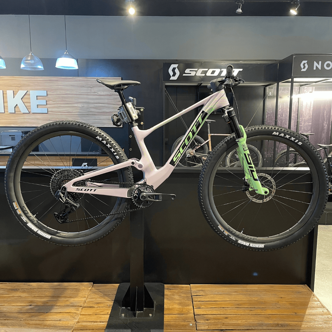 Bicicleta SCOTT Spark RC World Cup hush purple